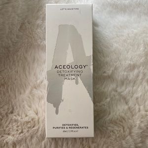 Aceology Detoxifying treatment mask